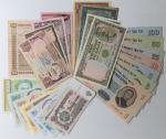 Lot of World Banknotes 世界の紙幣 アンゴラ,モンゴル(×7),クウエート(×6),ナミビア(×2),ガーナ(×6),チュニジア(×3),ポルトガル(×2),リビア(×5),フィ