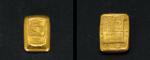 香港汇丰银行一两金条一枚，成色99.9%，重量：37.5克，铸有汇丰银行行徽及“汇丰银行 千足黄金一两”字样，品相完好