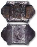 福兴庆记汇号纹银，官公估佘看牌坊锭一枚，重量约217.15克，保存完好。