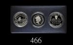 1994年英国皇家铸币厂精铸第二次世界大战50週年纪念银币一套三枚，带原盒証书。未使用1994 Three-Coin Silver Proof Collectionss by Royal Mint, 