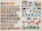 Vietnam - Stamp album of 60 pages housed hundreds of Vietnam postage stamps either complete set or i