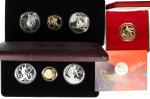 世界奥运主题纪念币共4套，包括1992年法国精铸金币500法郎，重17克含.92金，其馀详见图示，总含银量4安士，含金量1.53安士，Proof鳄UNC品相，均连原包装及证书