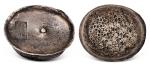 清代‘贵州’十两圆锭一枚，重量：367.7克，造型别致，原包浆，品相极佳