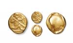 古波斯阿契美尼王朝大流克金币一枚，直径：15mm，重：8.35g，面值1大流克。                  公元前5世纪发行。正面：国王头戴王冠，手持权杖和弓半跪像，背面：戳记。大流克金币是波