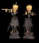 印尼巴厘传统舞者雕像两尊，由数百枚以上中国小平铜钱所制，85cm高，重10.8公斤，中轴木制支柱断开，但不损整体外观，保存完好。Indonesia, two statues of Balinese t