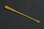 宋元时期花筒金钗一件，重量：28.4克，为当时贵族妇女所用发饰，并列双股形制，以锤、焊接技法精制而成，成色极佳，保存完整