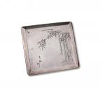 日本20世纪早期“光视刻”款竹林图银制香烟盒