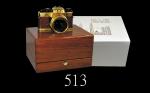 德国徕卡R6.2香港97金装纪念相机一套：24K金全机械相机及R50mm/f2镜头，带原盒証书，编号：294，全球限量发行300套，极富收藏价值LEICA R6.2 Hong Kong Gold Ca