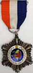 1981年海军服务三十年奖章。