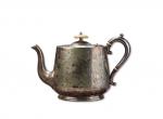 英国19世纪伯明翰制造东方风格图案刻花银茶壶一只