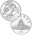 1989年5盎司精制熊猫银币，带盒、附证书。面值50元，直径70mm，成色99.9%，发行量10000枚。