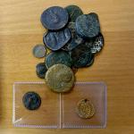 Group Lots - Mixed Worldwide. WORLDWIDE: LOT of 1 gold, 1 silver & 16 bronzes, including two Ptolema