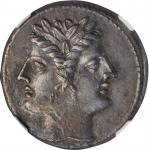 ROMAN REPUBLIC. Anonymous. AR Quadrigatus or Didrachm (6.42 gms), Uncertain Mint, ca. 225-214 B.C. N