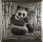 2019年熊猫银章。CHINA. Silver Medallic Cube (Kilogram), 2019. Panda Series. UNCIRCULATED.